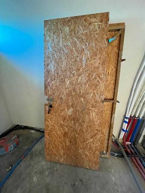 Tymczasowe drzwi na budowę (2 sztuki)