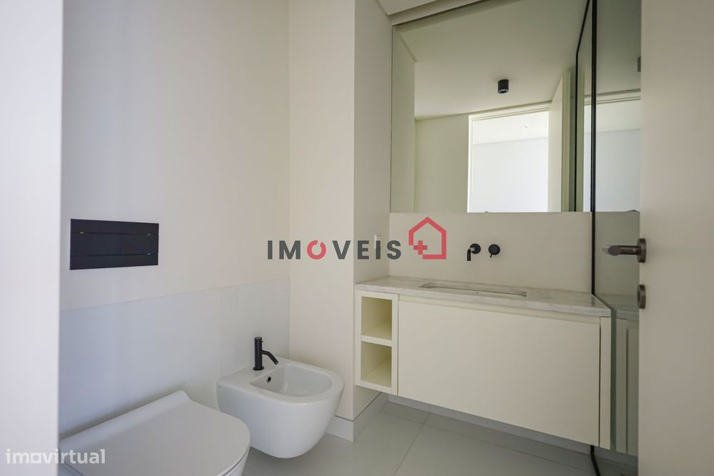 Apartamento T4 | Lisboa