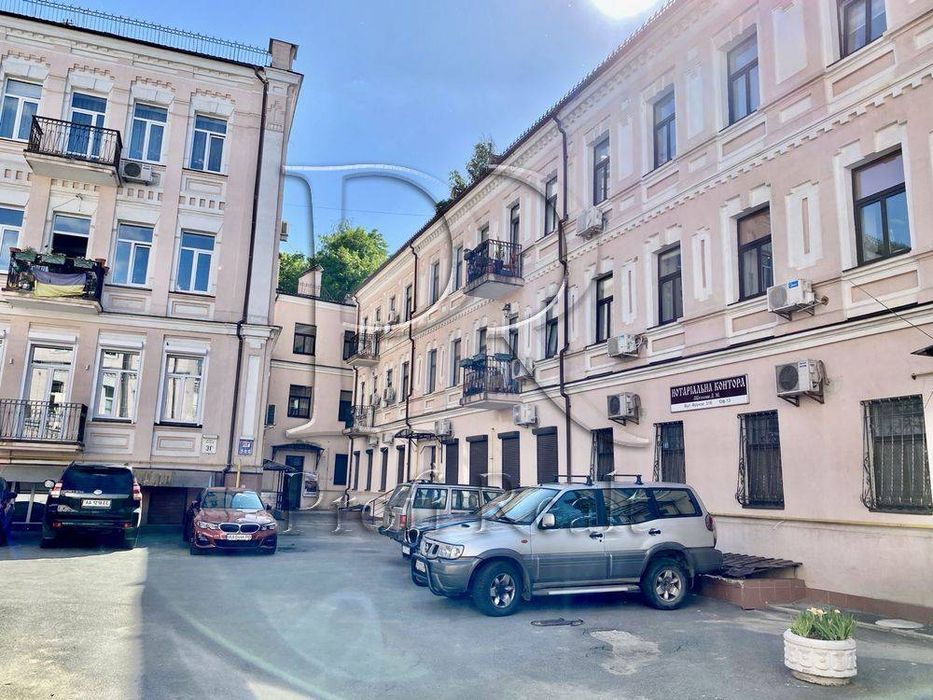 Продаж 2 кім кв в царській садибі/Контрактова плоша/вул. Кирилівська