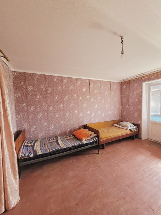 3-х комн. квартира, Даманский, улучшенной планировки, не угловая, не проходная, всё рядом