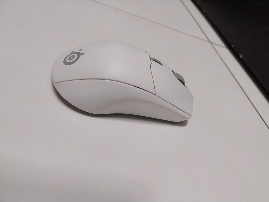 Myszka gamingowa SteelSeries Rival 3 Wireless Gen 2 biała





3.5
3.5 gwiazdek5