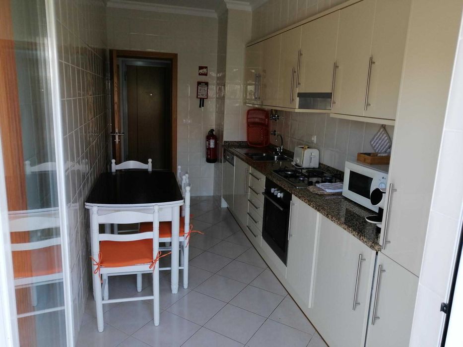 Excelente T1 Piscina+Ac+Garagem 300m Praia A Pêra ALGARVE – Férias