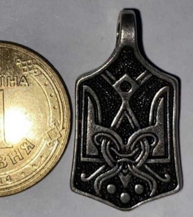 Кулон, тризуб, якісно зроблений в різних стилях зі срібним покриттям!!