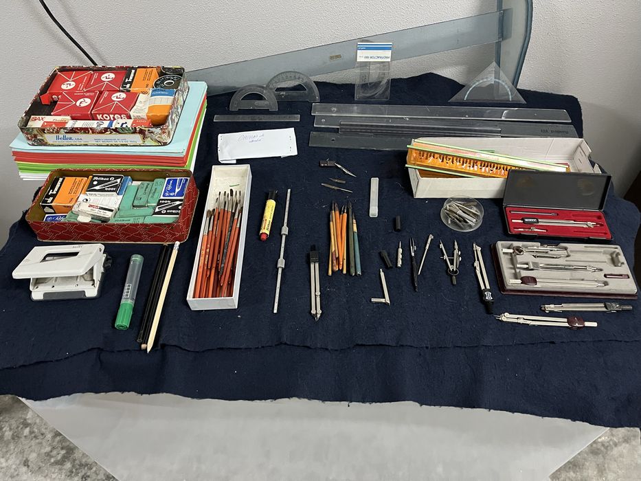 Material de desenho - escolar / calculadora casio