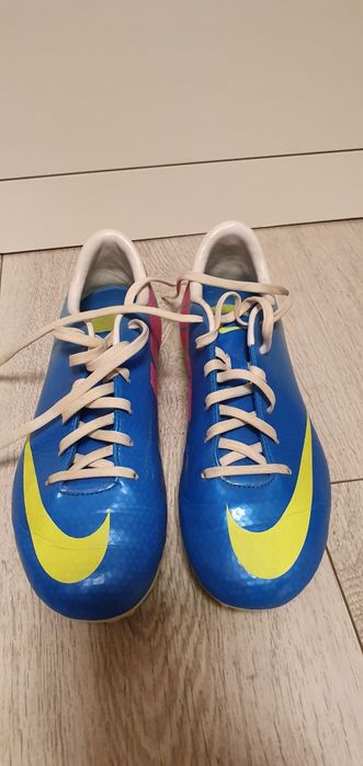 Korki NIKE Mercyriał rozmiar 36 wkładka 23cm