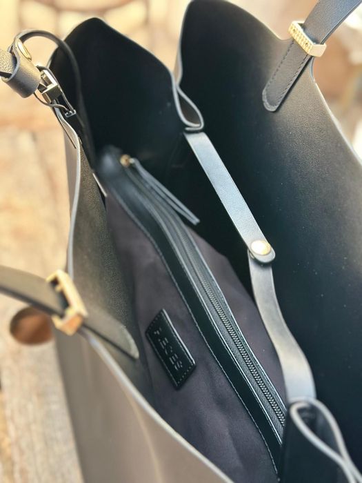 Bolsa Grande Preta Espaçosa e Leve Com Bolsa Interior Removível