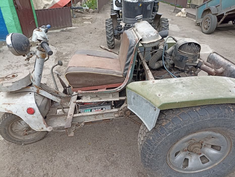 Трактор саморобний