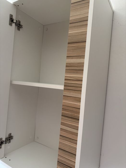 Móvel suspenso novo