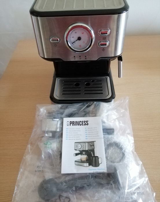 Máquina café princess para cápsulas nespresso/compatíveis e café em pó