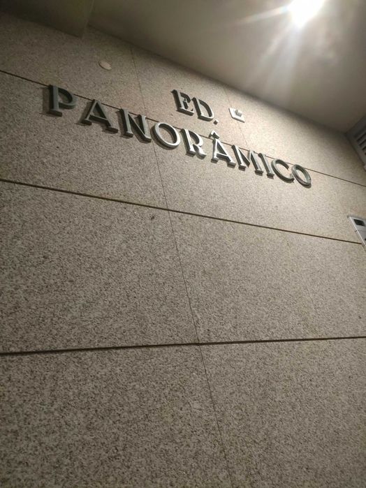 Apartamento T1 FURADOURO