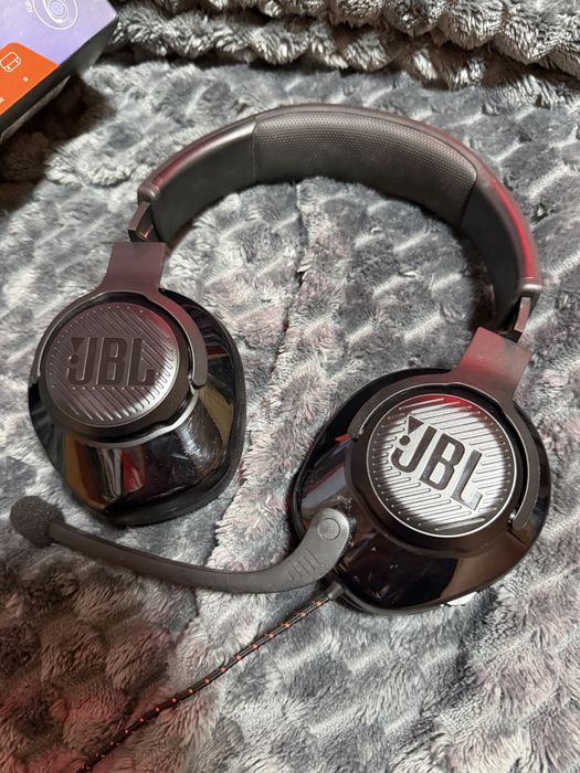 Słuchawki gamingowe JBL quantum 200