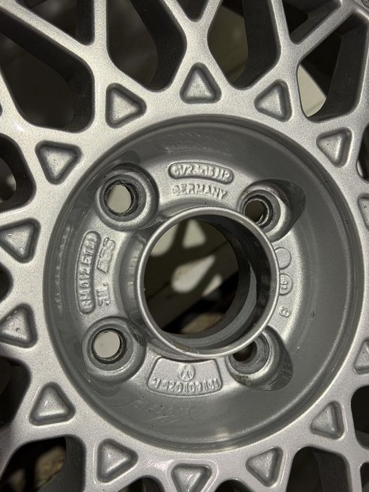 Jantes Bbs RM 012 7j 4x100 r15 et33