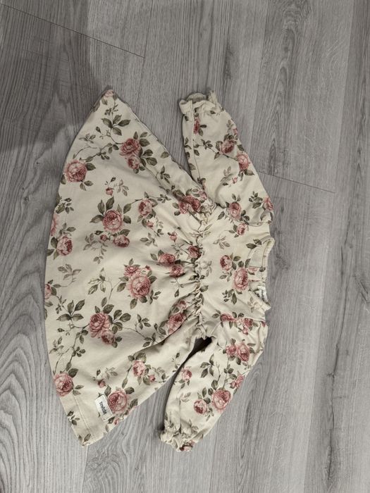 Newbie sukienka kwiaty 62