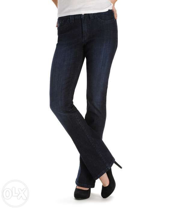 Классные джинсы Lee кроя Boot cut р.W 29 L31