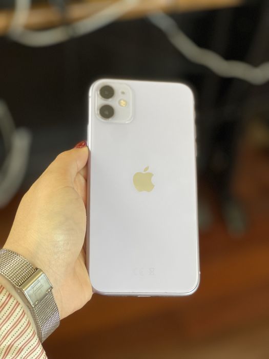 iPhone 11 Roxo- 128 GB