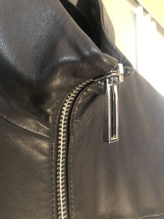 Продам куртка Армани оригинал!!!