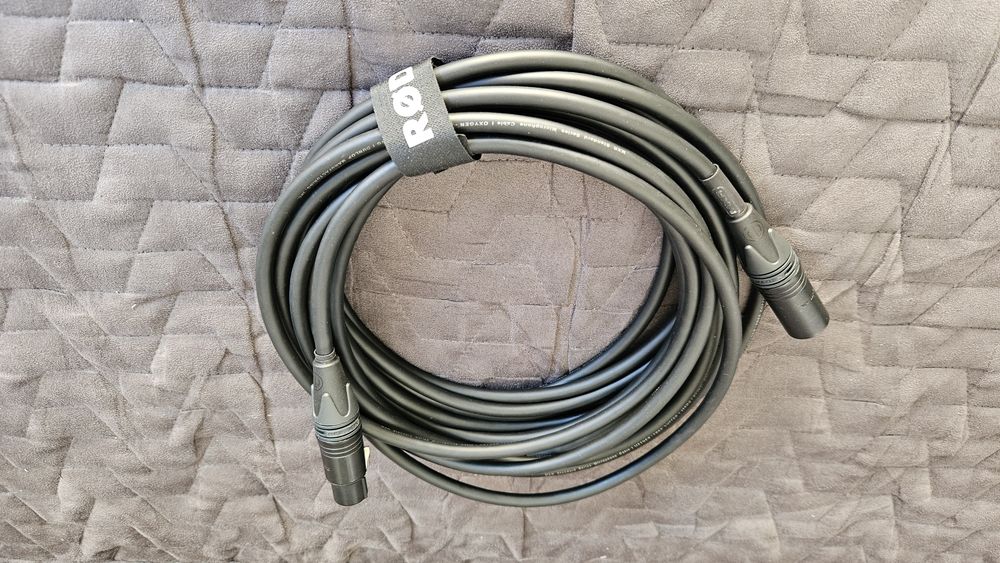 Kabel mikrofonowy 2 x XLR 7,5mb NEUTRIK