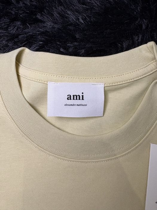 Ami Paris Tee.