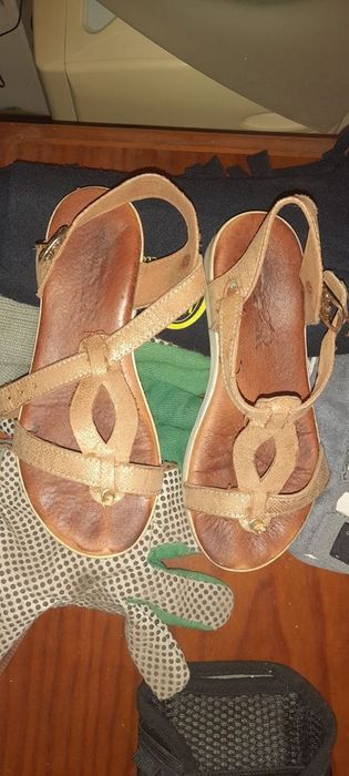 Calçado de menina. Excelente compra!