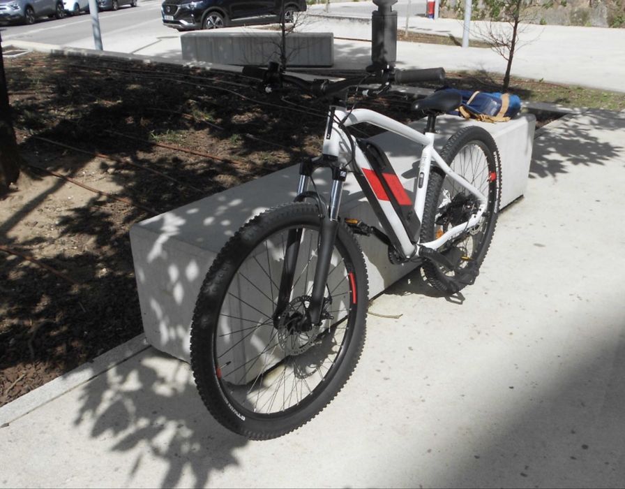 Bicicleta Elétrica Rockrider Tamanho L – Excelente Estado