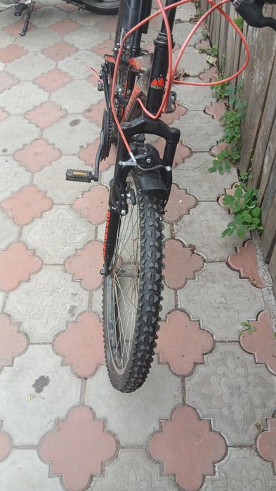 В гарному стані  резина нова