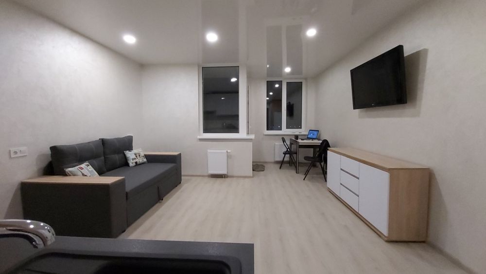 Здається нова студія м.Теремки пішки