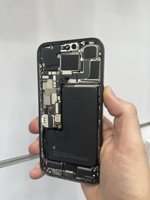 Корпус/камера/шлейфа 15 Pro Max