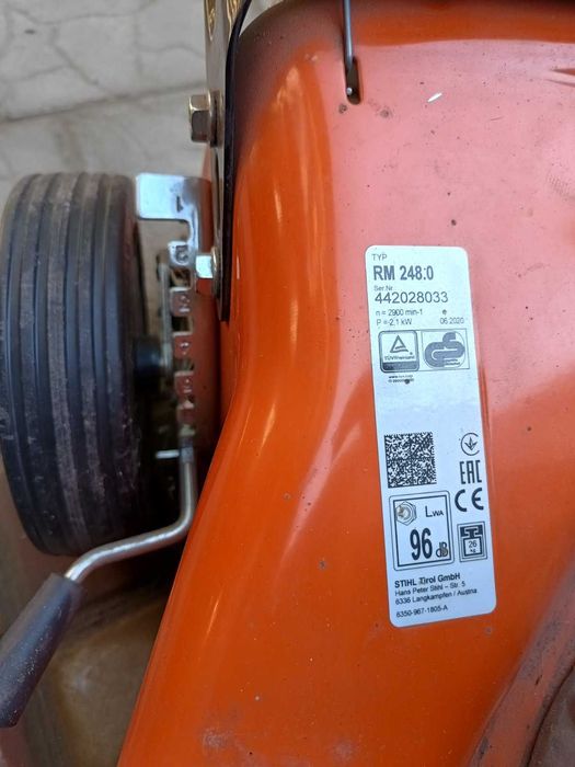 Бензиновая газонокосилка STIHL RM 248