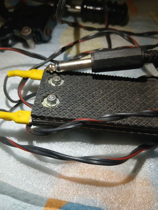 Maquina de tatuagem a funcionar