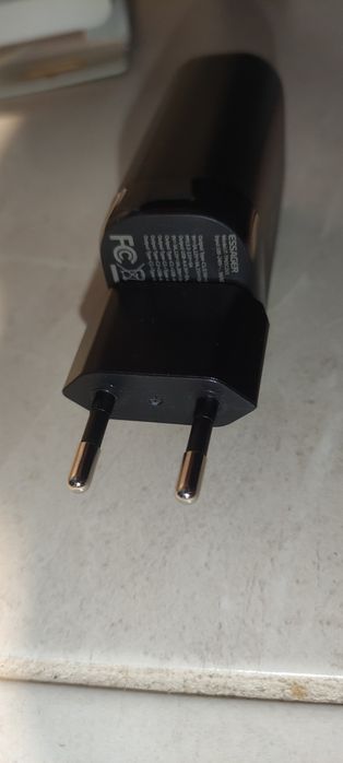 Мережевий зарядний пристрій ESSAGER GaN Chager 2G+U65W