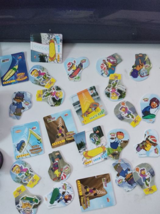 Vendo tazos rocket power coleção