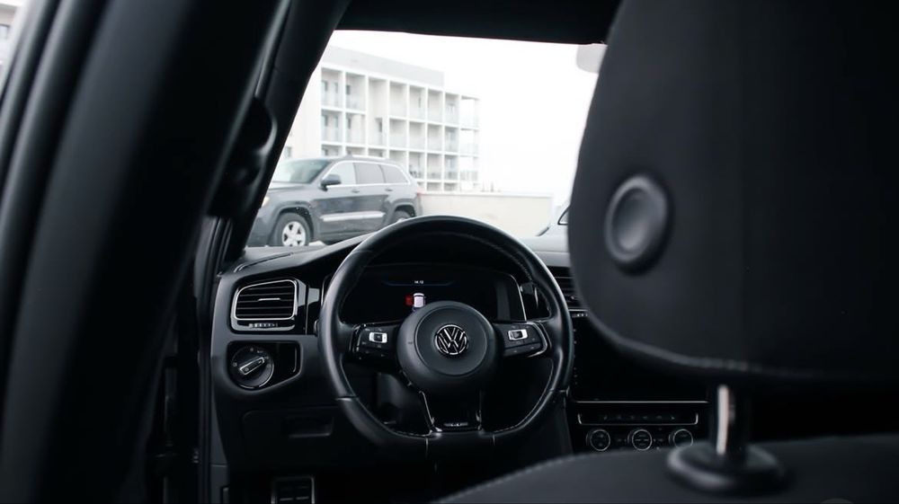 Volkswagen Golf 7.5 R