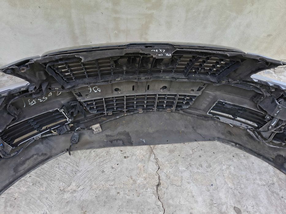 Audi A8 D3 zderzak przód przedni lift