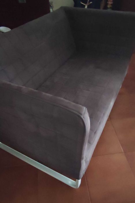 Sofá 2 lugares IKEA KLIPPAN cinzento antracite