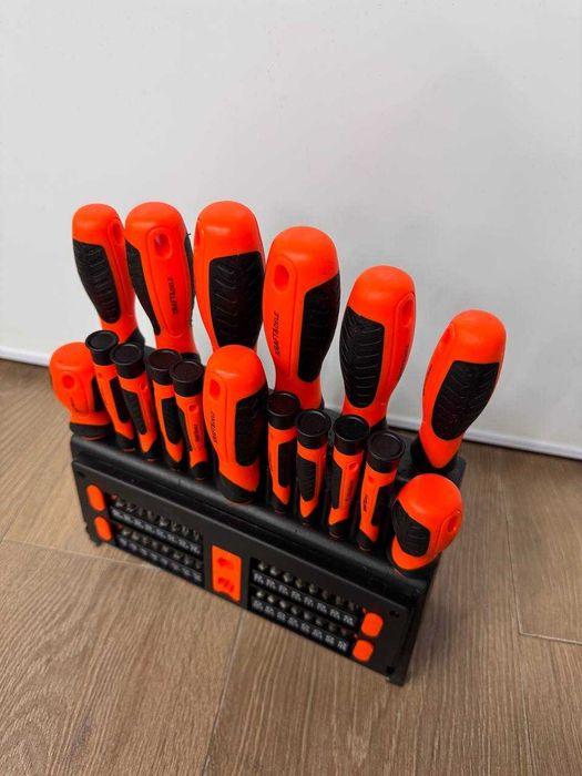 Набір викруток із комплектом біт 50 шт. Kraft&Dele KD10950 викрутки