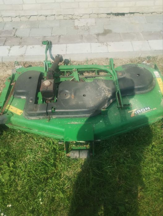 Трактор john deere