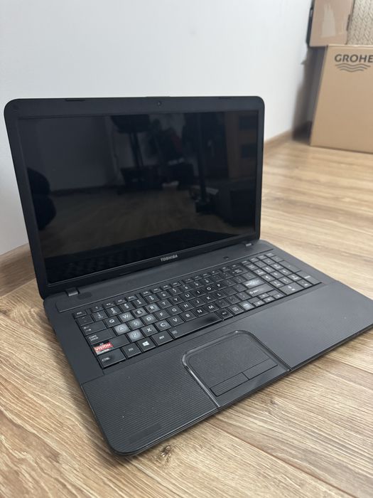 Laptop Toshiba C875D-S7105