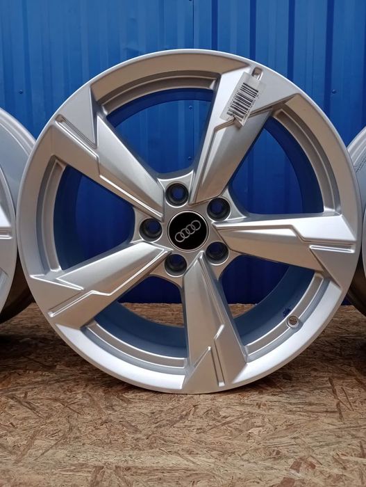 Felgi Aluminiowe AUDI 5x112 r18 8j et39 a3 a4 a5 a6 a7 a8 q2 q3 q5