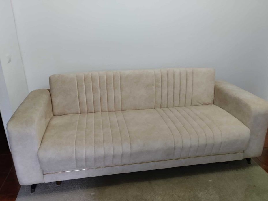 Estou a vender este sofà
