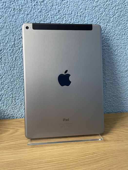 iPad Air 2  128 GB, LTE,Wi-Fi .