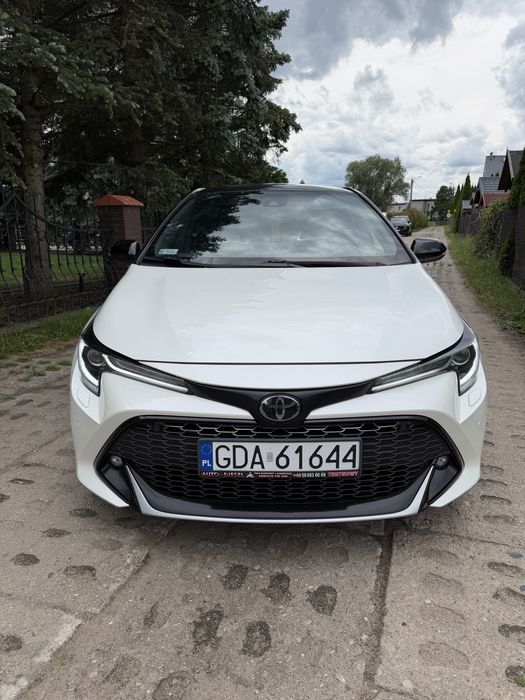 Sprzedam Toyote GR Sport 2.0l Pierwszy właściciel
