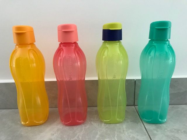 Garrafas 750 ml Tupperware - Super Preço