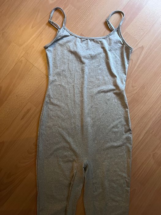 Paczka ubrań mix zestaw ubrań mystery box Billabong Bershka H&M