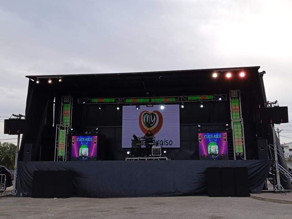 Palcos com Som Luz Ecran