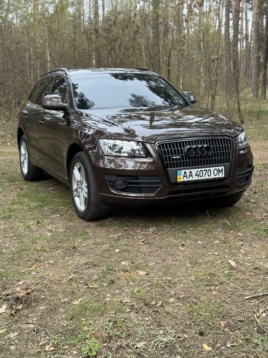 Продам Ауді Q5..