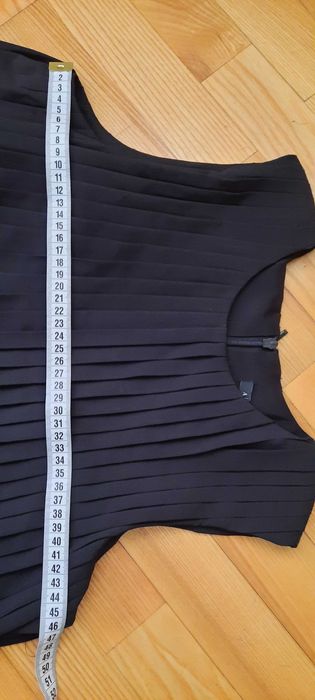 Платье Armani Exchange,p 38