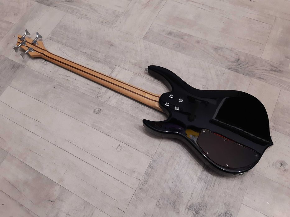 Gitara Basowa Traben -Active Black Bass 4-Korea 2008r- wysyłka-zamiana