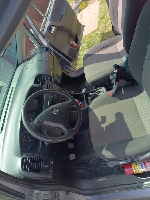 Opel Zafira А 2004 1.6 бензин