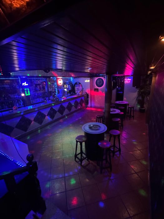 Trespasse de Bar totalmente operacional