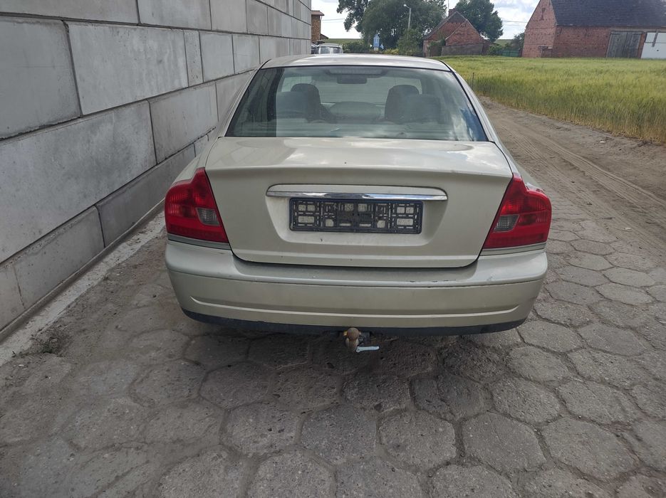 Volvo S80 - Na części - Drzwi / maska / błotnik / klapa / lampa / inne